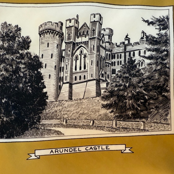 Vintage British Landmark Silk Scarf 🇬🇧 – Chichester Cathedral - 30" Square - Picture 14 of 15